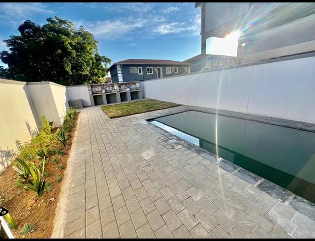 1 BEDROOM PROPERTY TO RENT IN FERNDALE